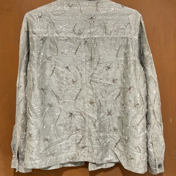 Sage color embroidery beeded shirt/jacket size 1 at Chicos - Picture 4 of 4